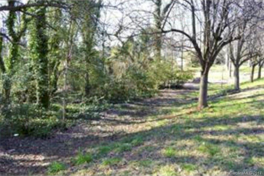 7108 Monroe Road, Unit 6 Charlotte, NC 28212 - Photo 3 of 3 Gallery Image 3