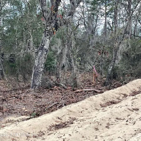 $19,000 | 205 London Avenue, Interlachen, FL 32148