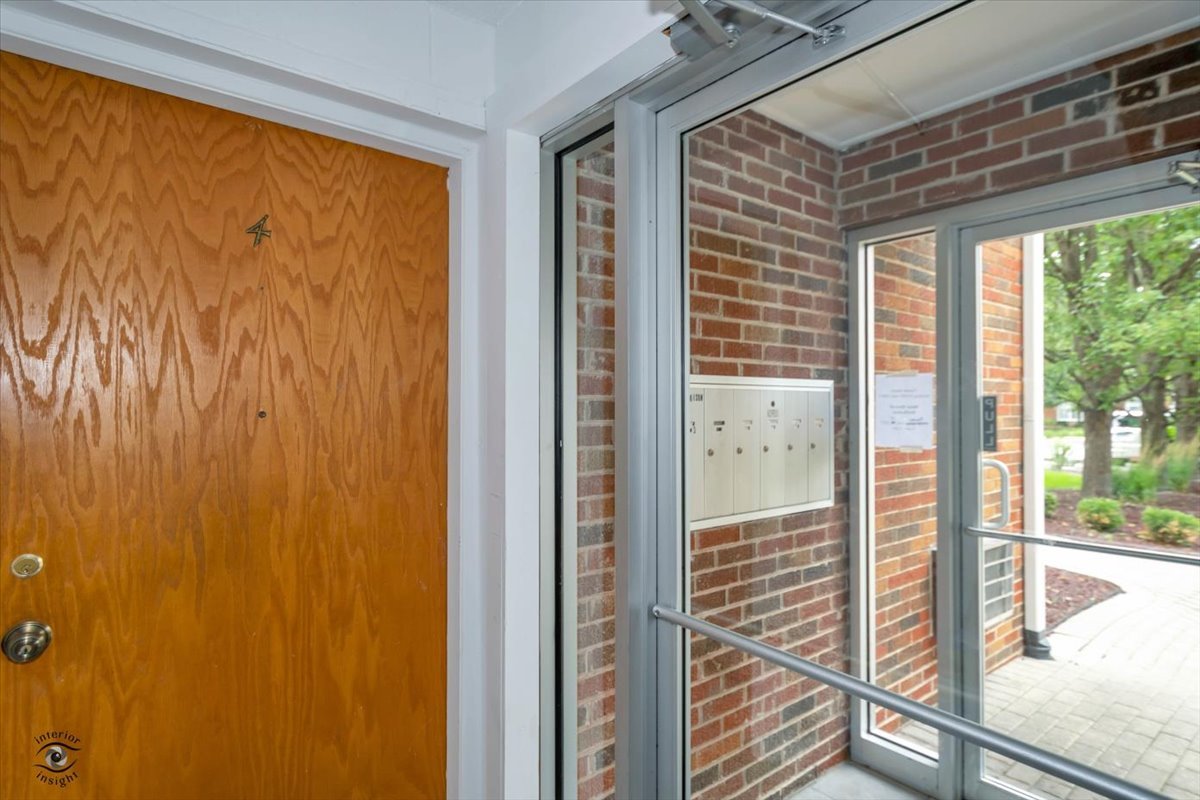 10803 South Pulaski Road, Unit 4 Chicago, IL 60655 - Photo 22 of 25