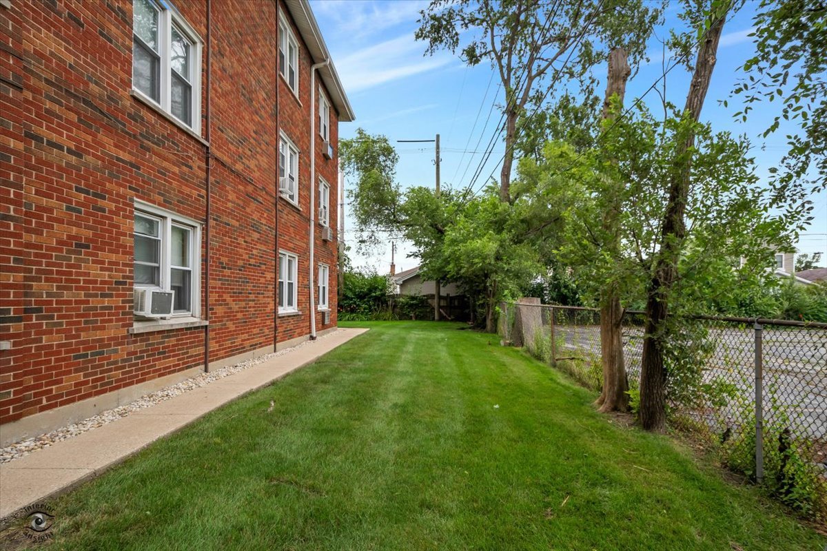 10803 South Pulaski Road, Unit 4 Chicago, IL 60655 - Photo 23 of 25
