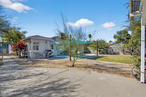 $699,900 | 1242 East Edgemont Avenue, Phoenix, AZ 85006