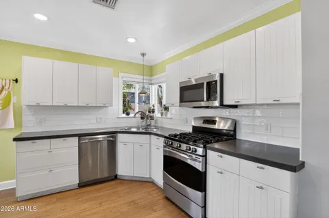 $699,900 | 1242 East Edgemont Avenue, Phoenix, AZ 85006