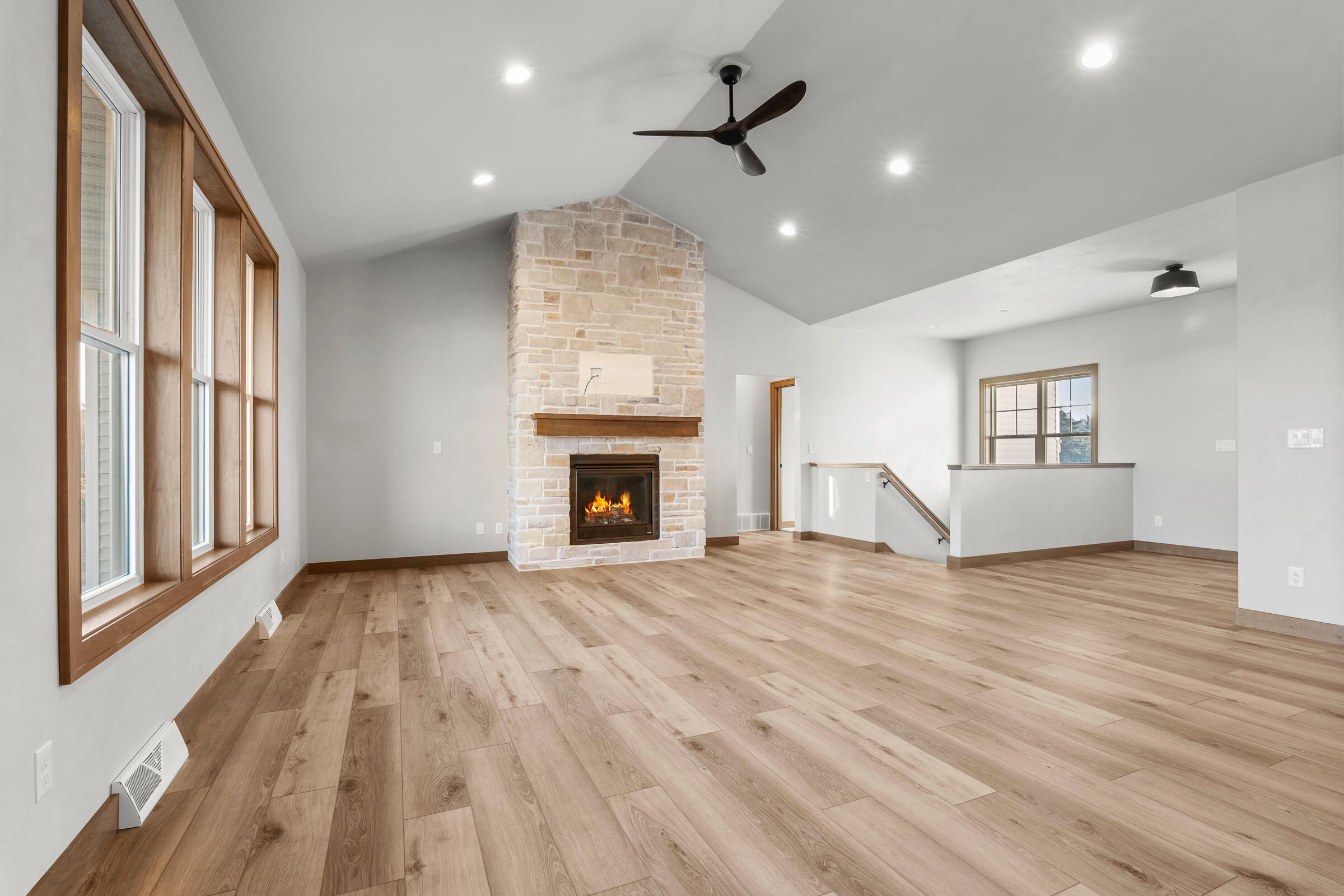 338 Rawley Road Two Rivers, WI 54241 - Photo 6 of 35 338RawleyCrt-6