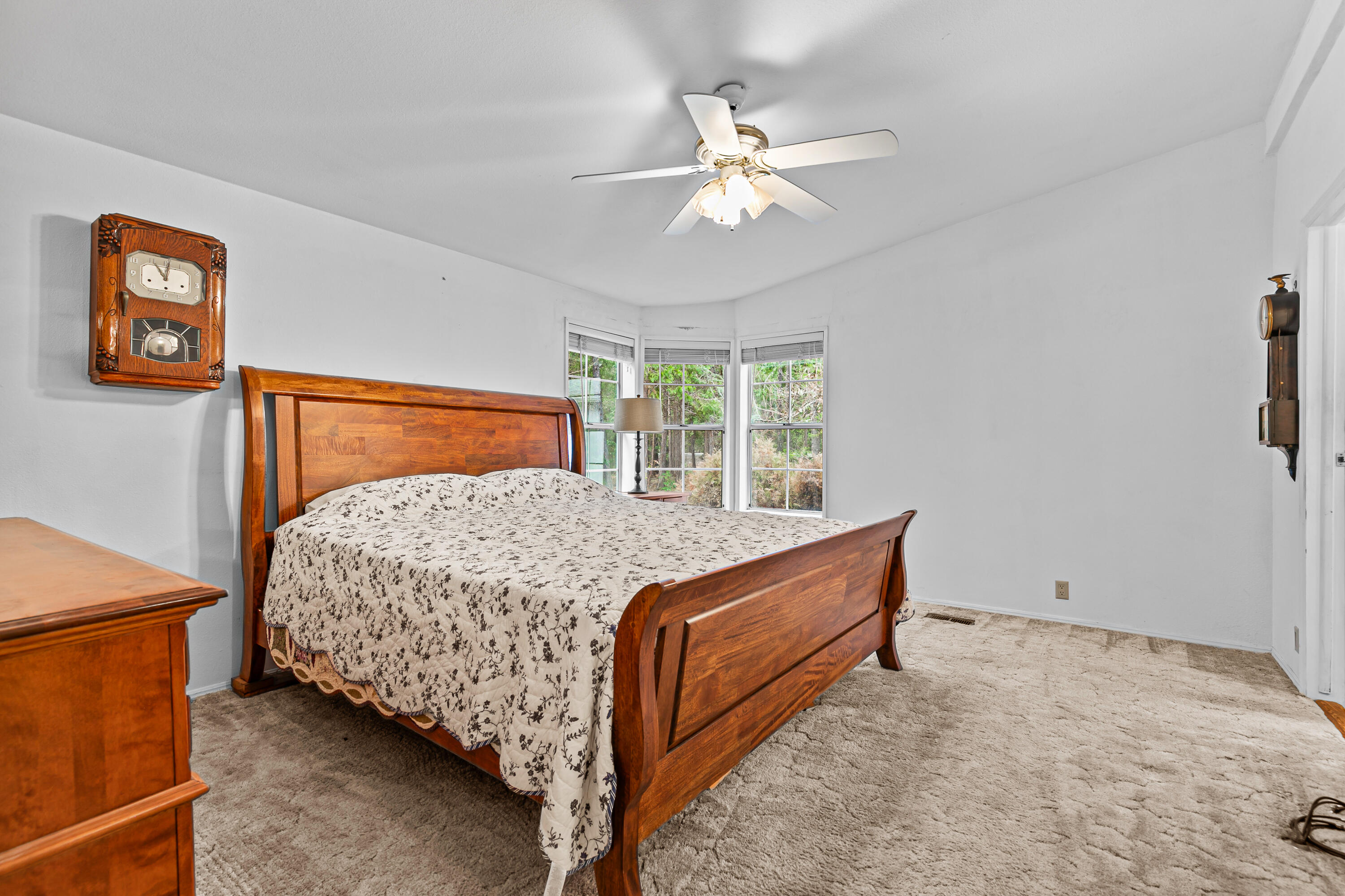 3610 Pleasant Creek Road Rogue River, OR 97537 - Photo 58 of 110 House 2 Primary Bedroom
