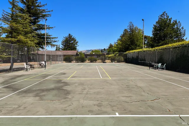 $320,000 | 57 West Napa Drive, Petaluma, CA 94954