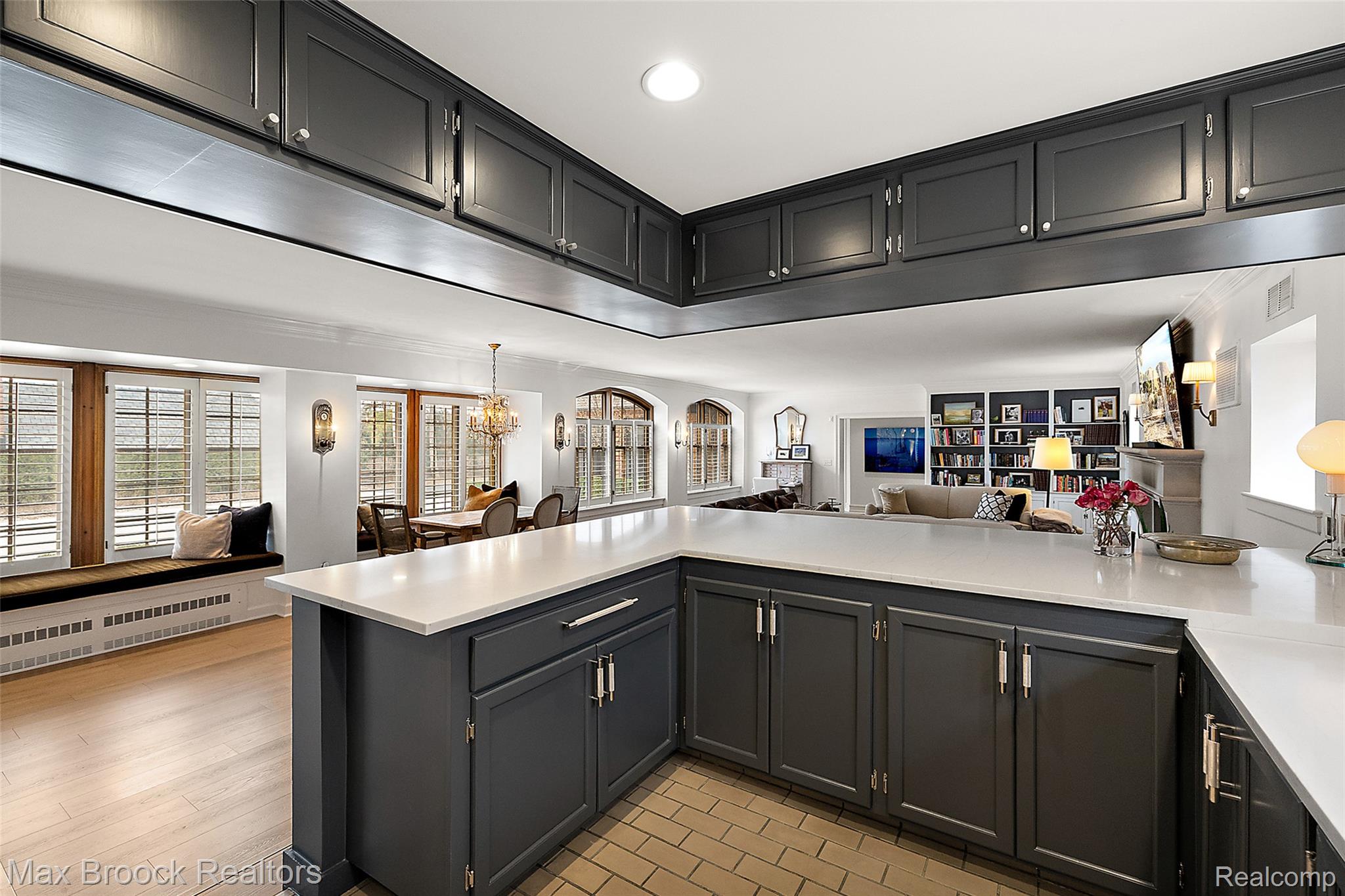 1583 Clarendon Road Bloomfield Hills, MI 48302 - Photo 16 of 73 50-1583 Clarendon-48.jpg