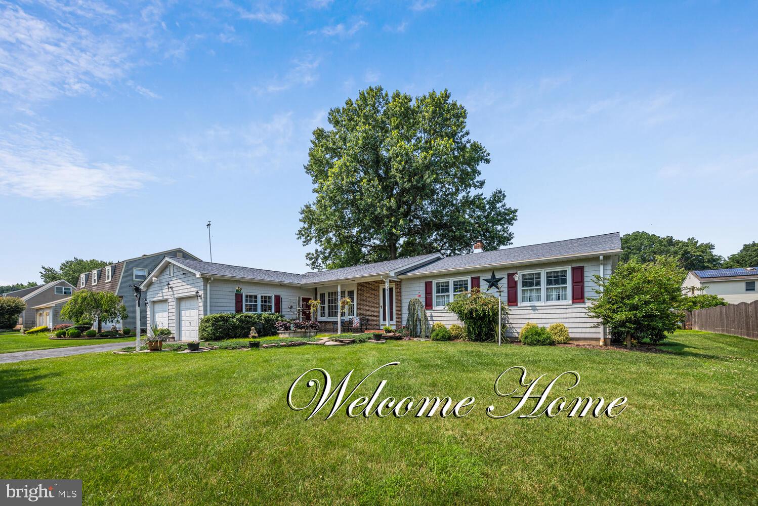 541 Flock Road Hamilton, NJ 08690 - Photo 3 of 60