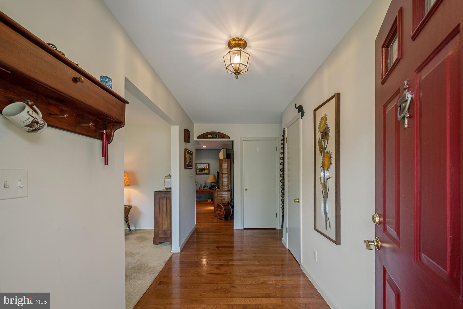 541 Flock Road Hamilton, NJ 08690 - Photo 7 of 60