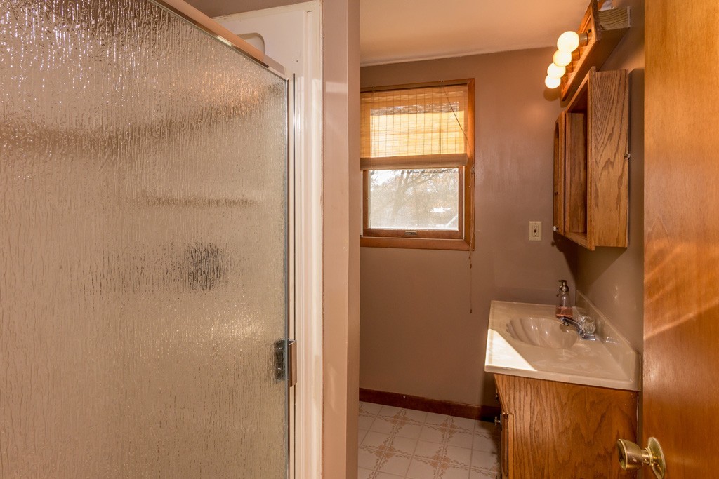 13 Harper Boulevard Bellingham, MA 02019 - Photo 11 of 21