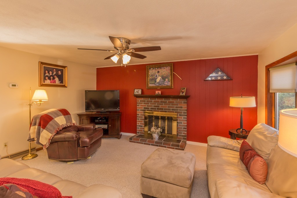 13 Harper Boulevard Bellingham, MA 02019 - Photo 5 of 21