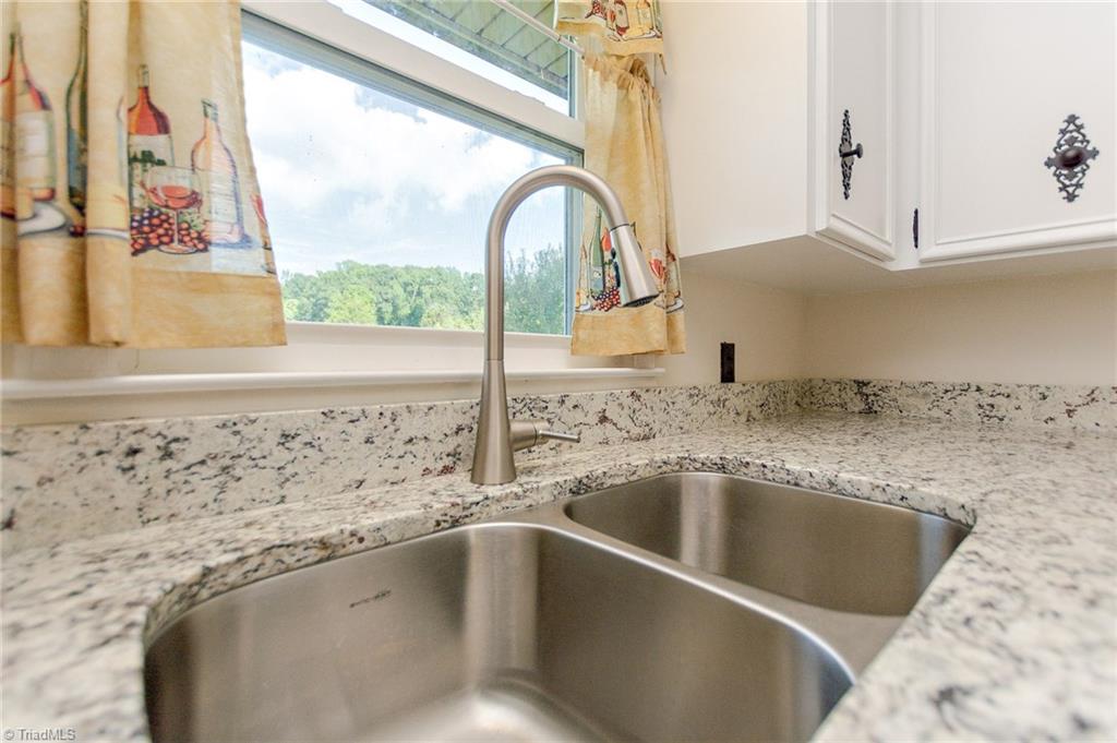 262 Kennedy Farm Road North Trinity, NC 27370 - Photo 13 of 30 Gallery Image 13