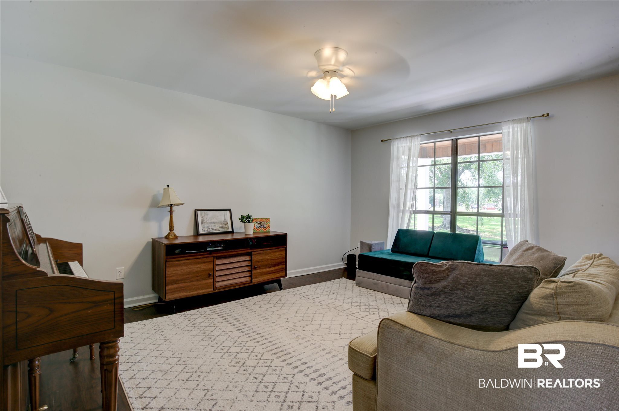 10221 Gayfer Rd Extension Fairhope, AL 36532 - Photo 9 of 40