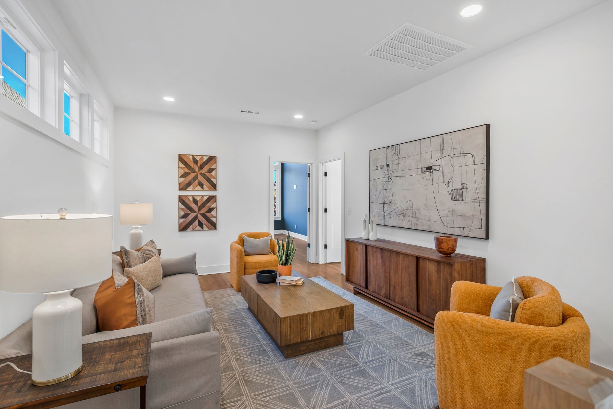 605 A American Road Nashville, TN 37209 - Photo 20 of 36 a living room with furniture and a wooden floor