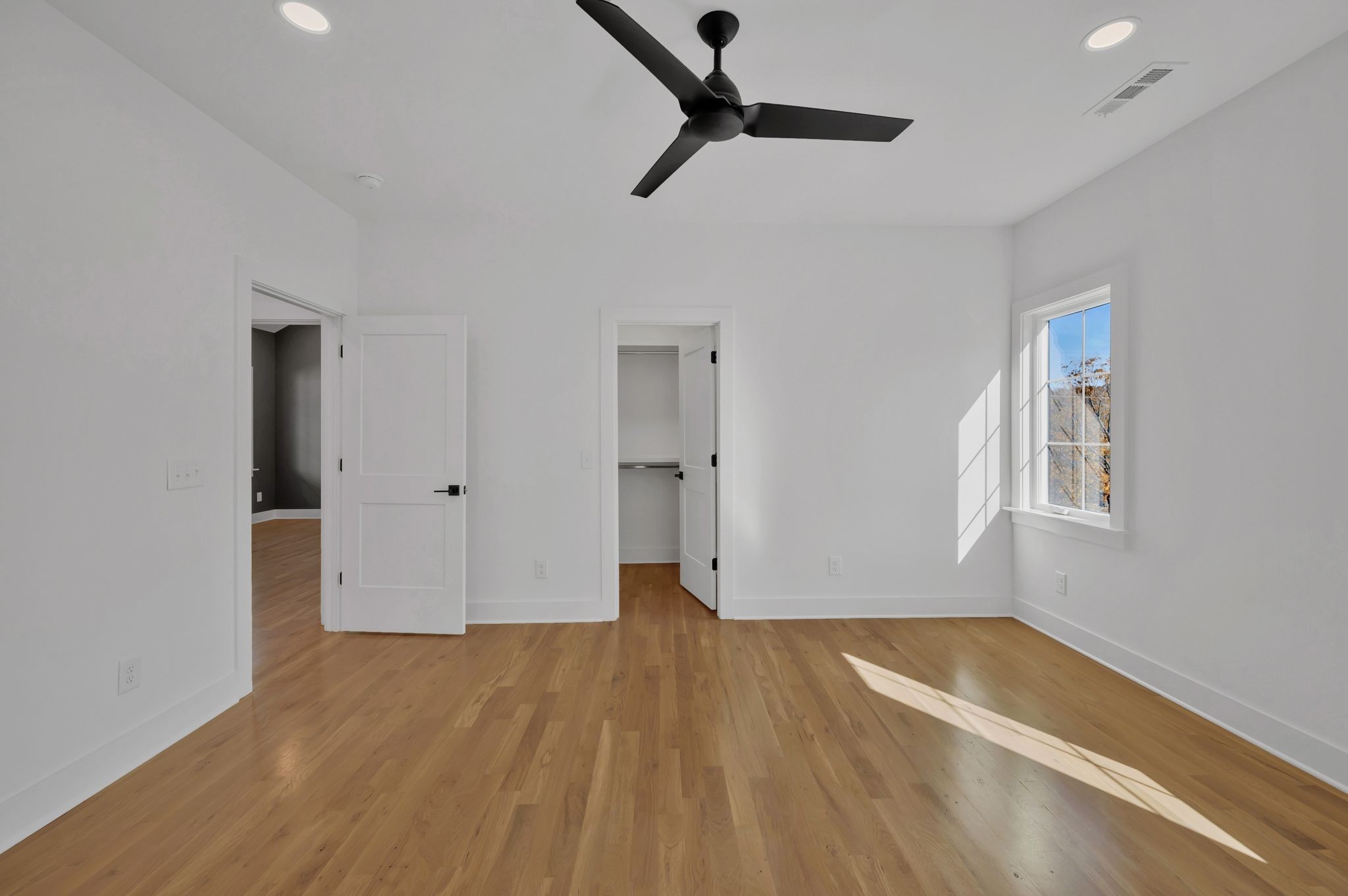 605 A American Road Nashville, TN 37209 - Photo 27 of 36 a view of empty room with wooden floor and window