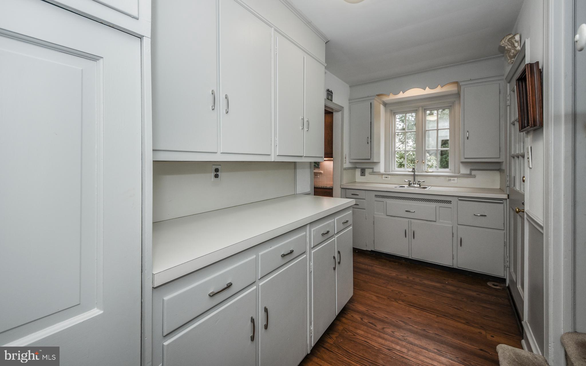 407 Newbold Road Jenkintown, PA 19046 - Photo 16 of 45 Butler's Pantry