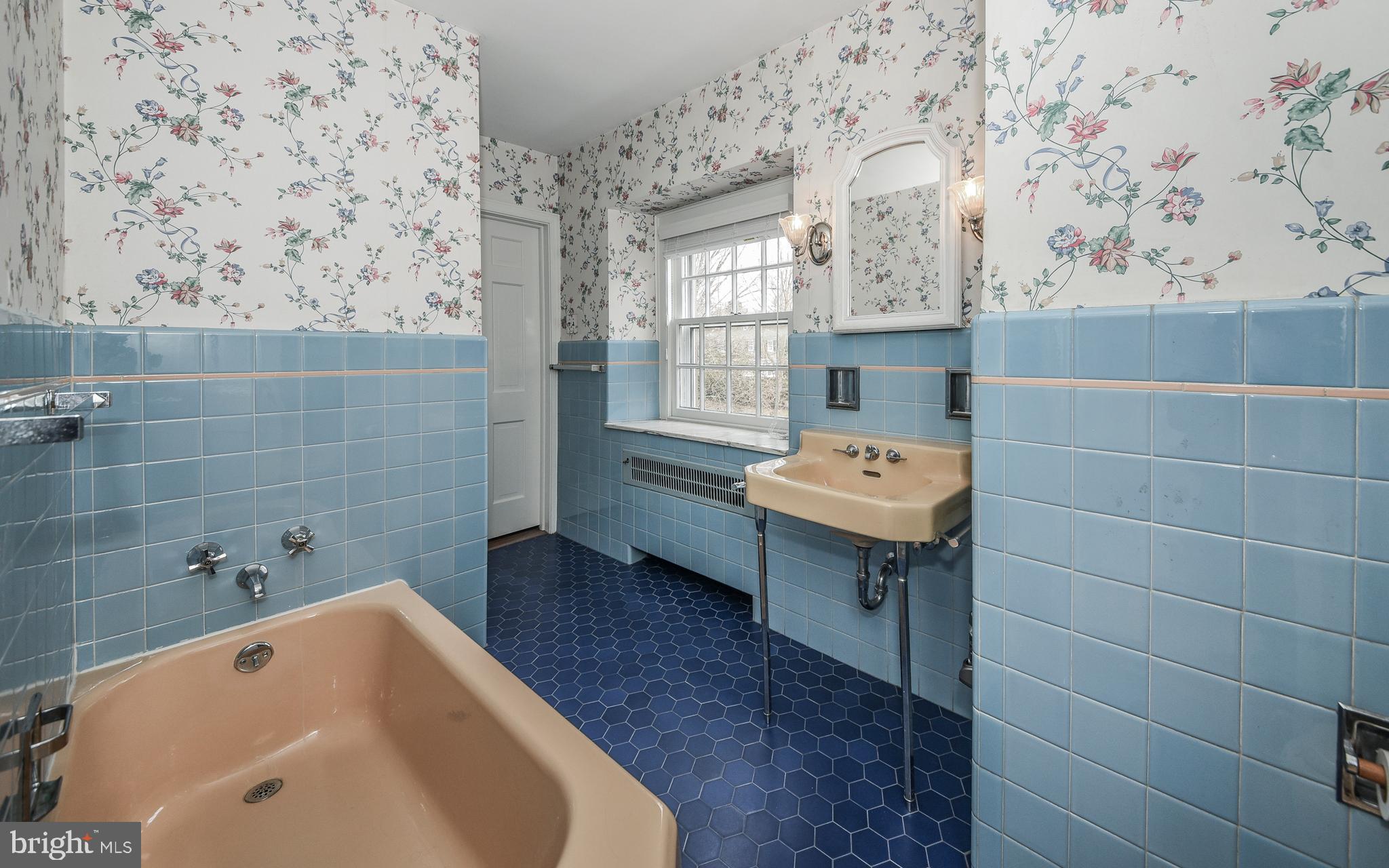 407 Newbold Road Jenkintown, PA 19046 - Photo 25 of 45 Bathroom 1