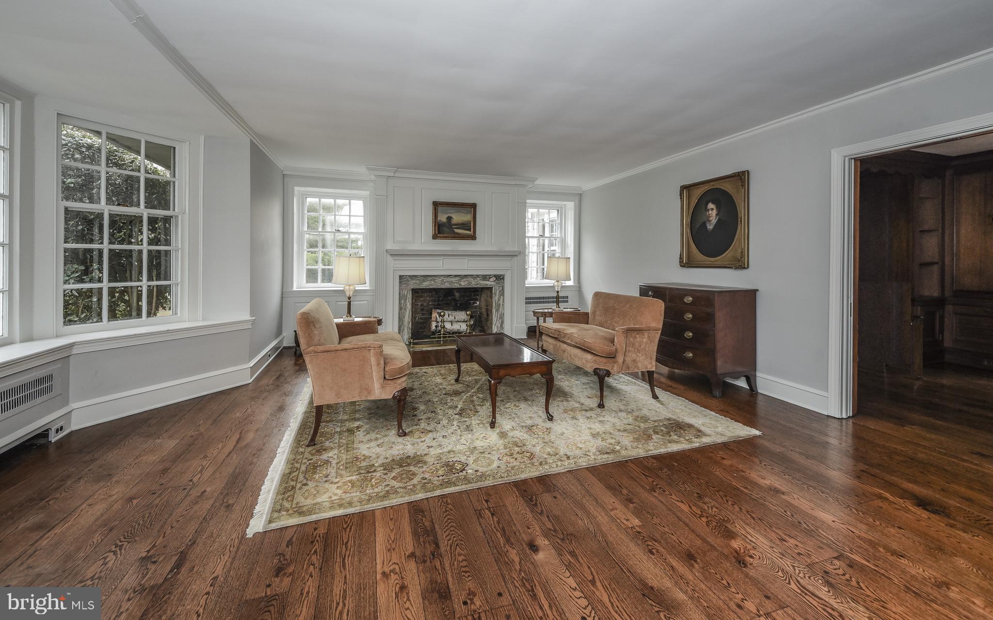 407 Newbold Road Jenkintown, PA 19046 - Photo 8 of 45 Living Room