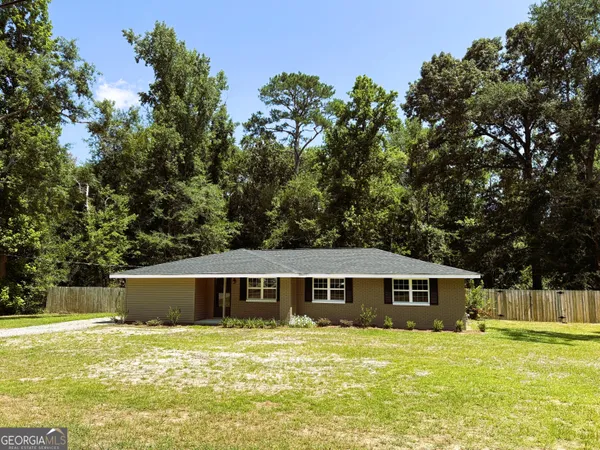 $218,000 | 228 Hobbins Drive, Dublin, GA 31021