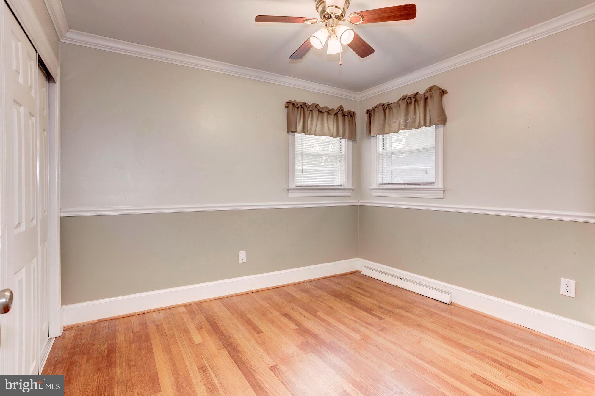 901 Ficklen Road Fredericksburg, VA 22405 - Photo 17 of 38 Bedroom on main level.