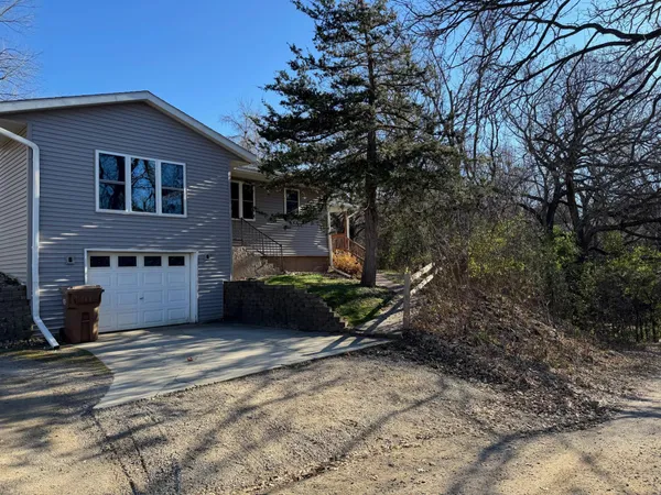 $120,000 | 1508 Ridgeview Drive, Montevideo, MN 56265