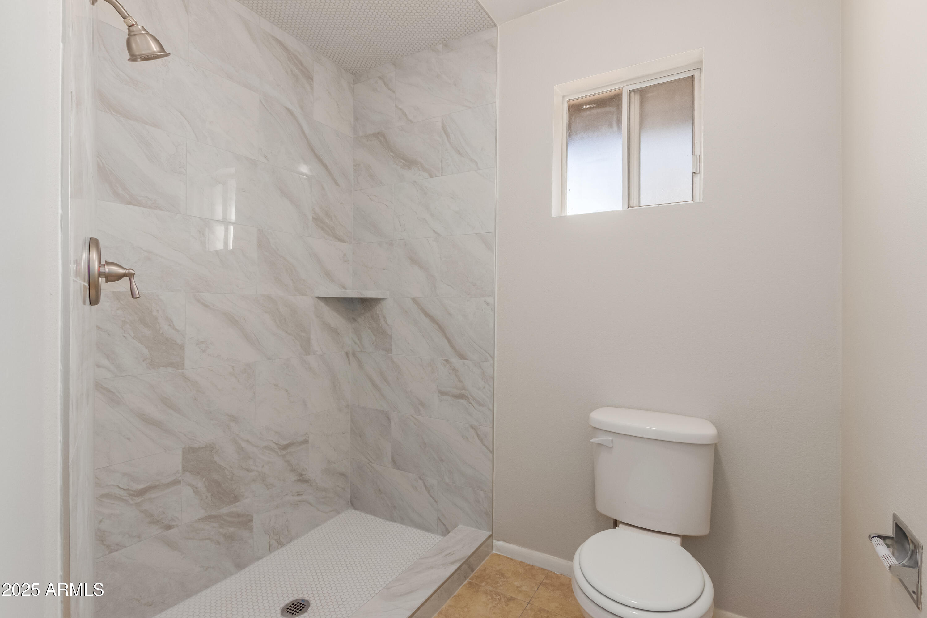 3901 West Davidson Lane Phoenix, AZ 85051 - Photo 25 of 43 E67FAA20-BE40-4626-A3E6-291F7AB1FC7E