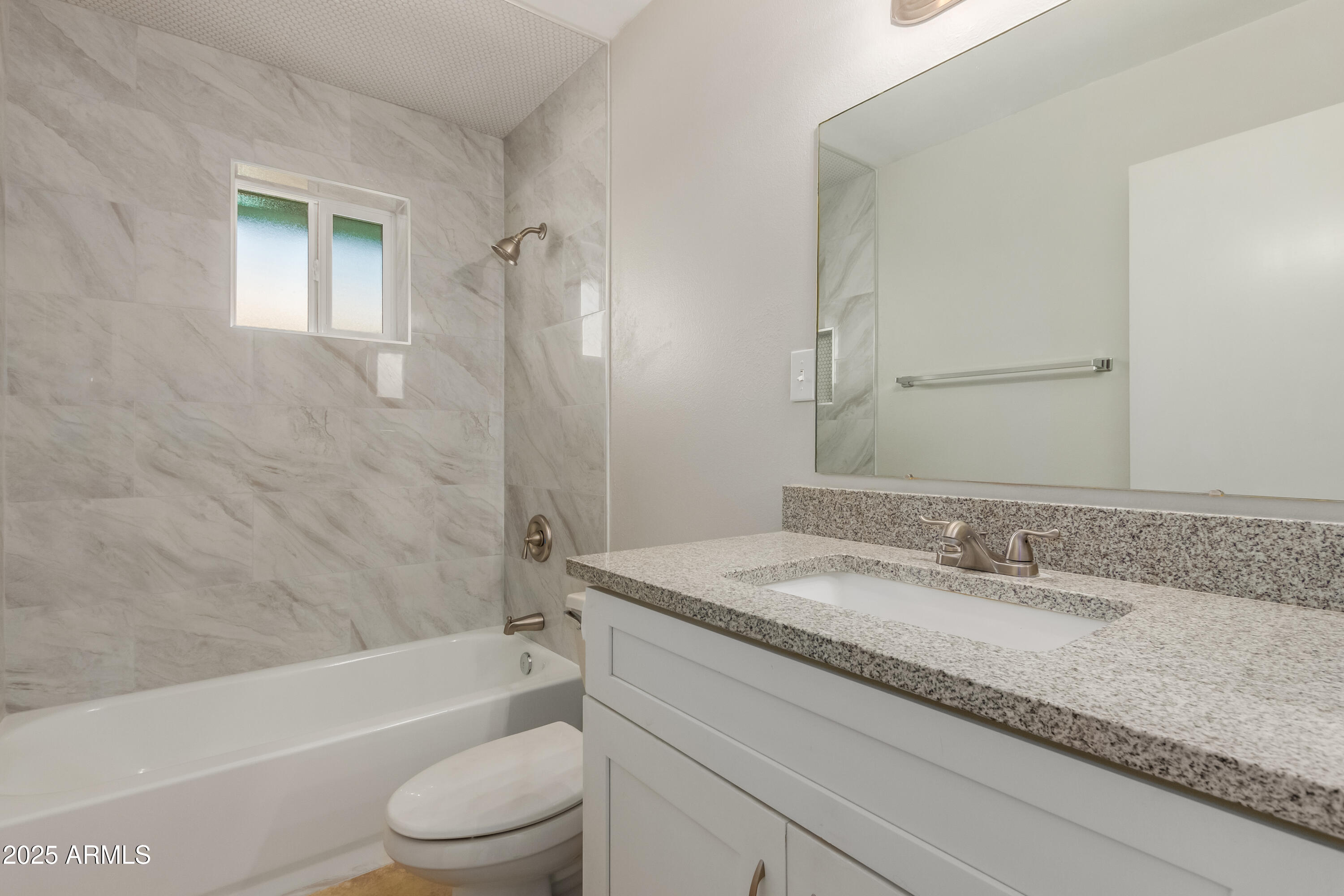 3901 West Davidson Lane Phoenix, AZ 85051 - Photo 28 of 43 A3DCC5F2-B4E8-418C-99CC-5B4274D2DFD0