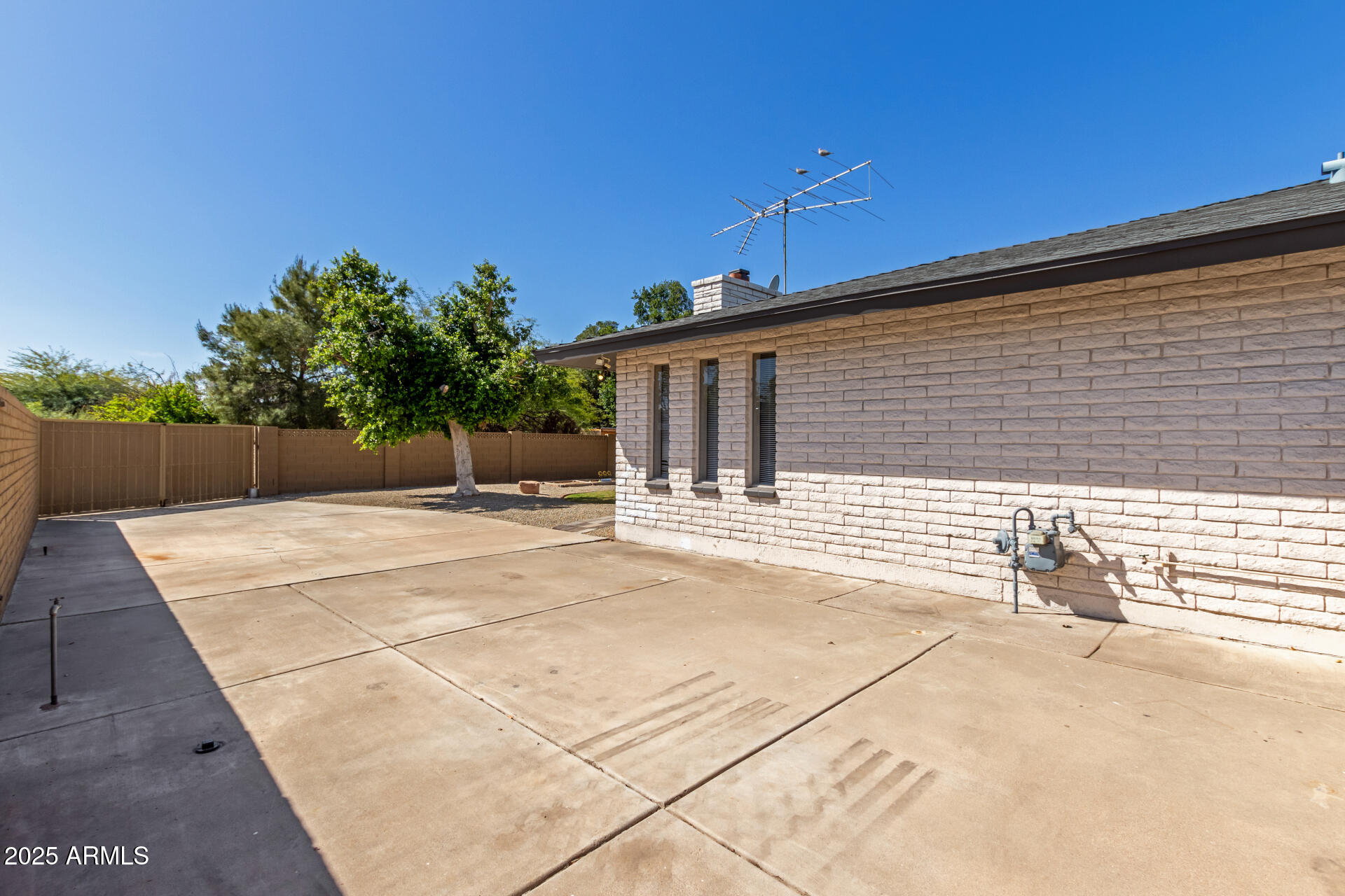 3901 West Davidson Lane Phoenix, AZ 85051 - Photo 42 of 43 44 Davidson
