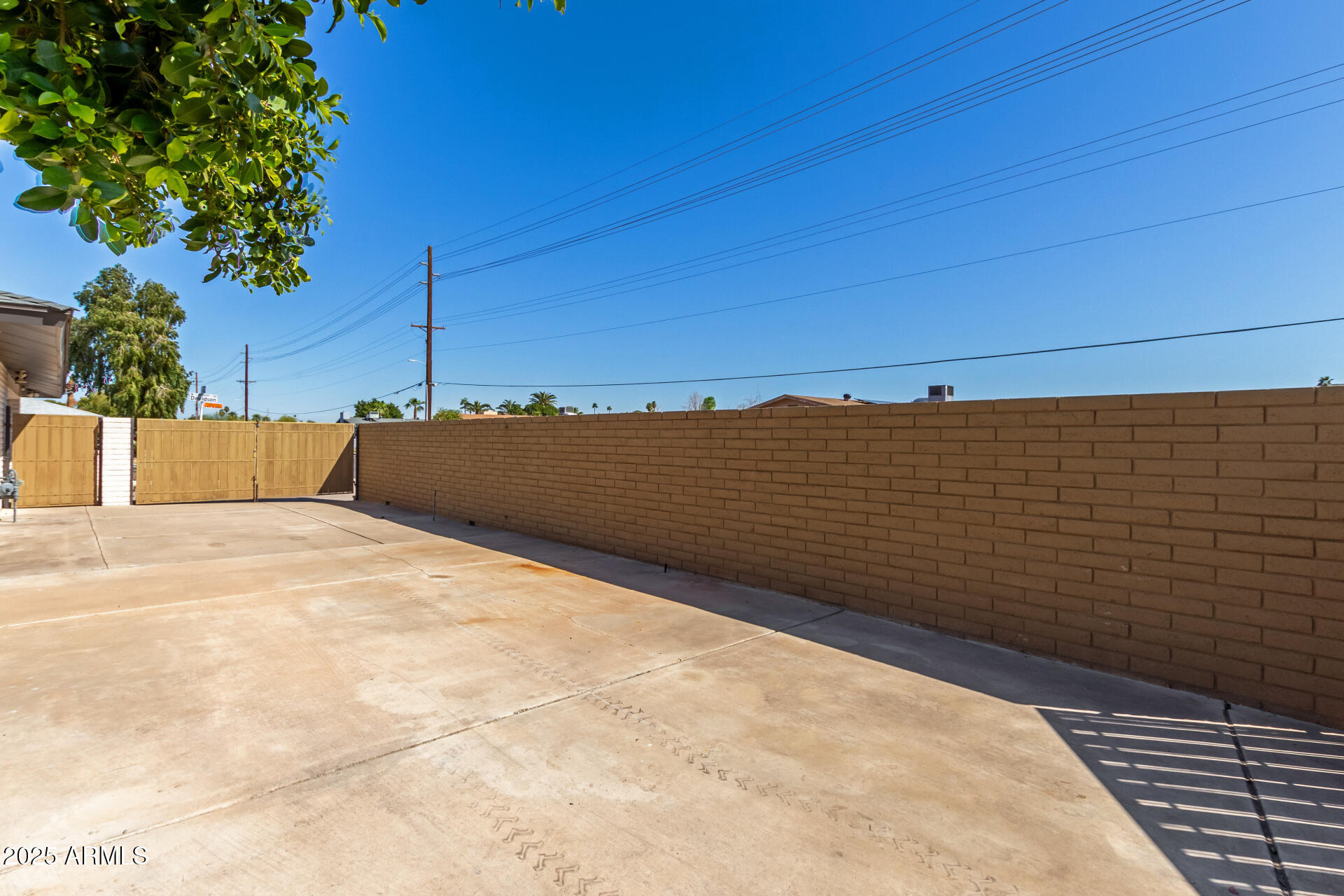 3901 West Davidson Lane Phoenix, AZ 85051 - Photo 43 of 43 45 Davidson