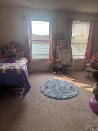 $1,800 | 423 West Main Street, Watertown, NY 13601