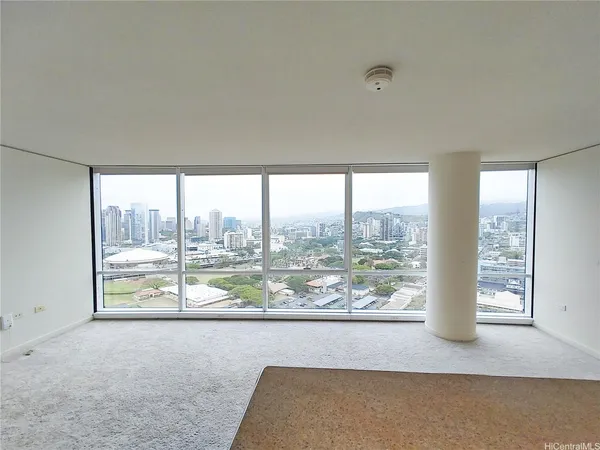 $2,900 | 1288 Kapiolani Boulevard, Unit 3301W, Honolulu, HI 96814