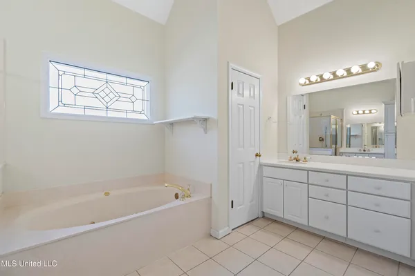 $499,900 | 9580 Plantation Road, Olive Branch, MS 38654