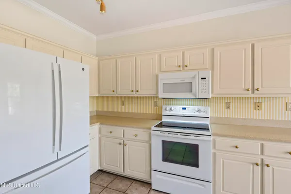 $499,900 | 9580 Plantation Road, Olive Branch, MS 38654