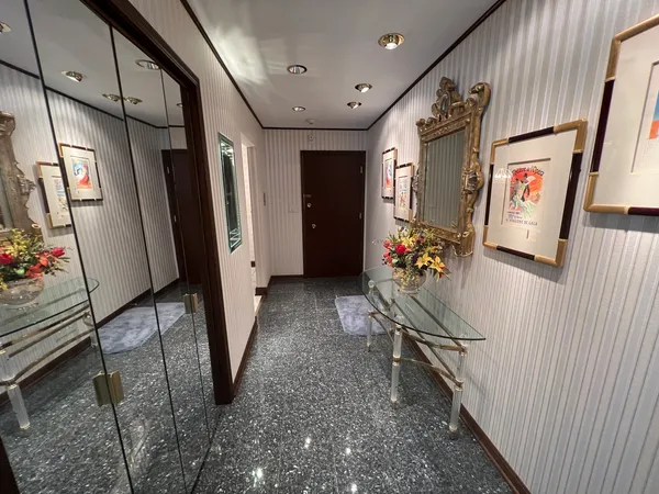 $239,000 | 500 Thames Parkway, Unit 1F, Park Ridge, IL 60068