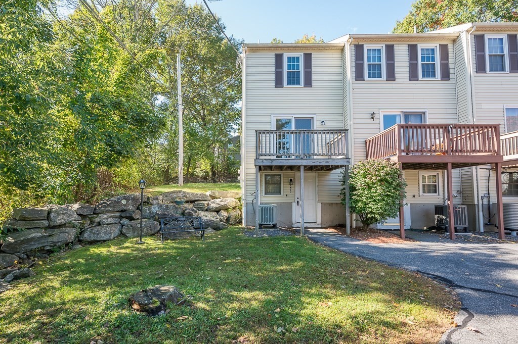 275 Sunderland Road, Unit 275 Worcester, MA 01604 - Photo 19 of 22 Gallery Image 19