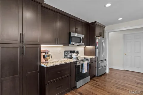 $589,900 | 1211 Highland Cir Drive, Wentzville, MO 63385