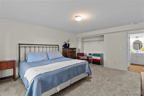 $589,900 | 1211 Highland Cir Drive, Wentzville, MO 63385