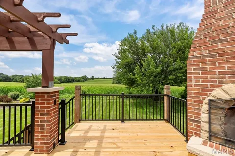 $589,900 | 1211 Highland Cir Drive, Wentzville, MO 63385