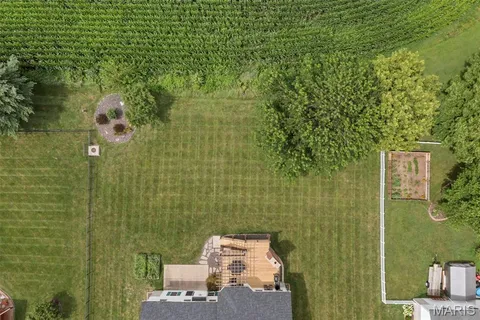 $589,900 | 1211 Highland Cir Drive, Wentzville, MO 63385