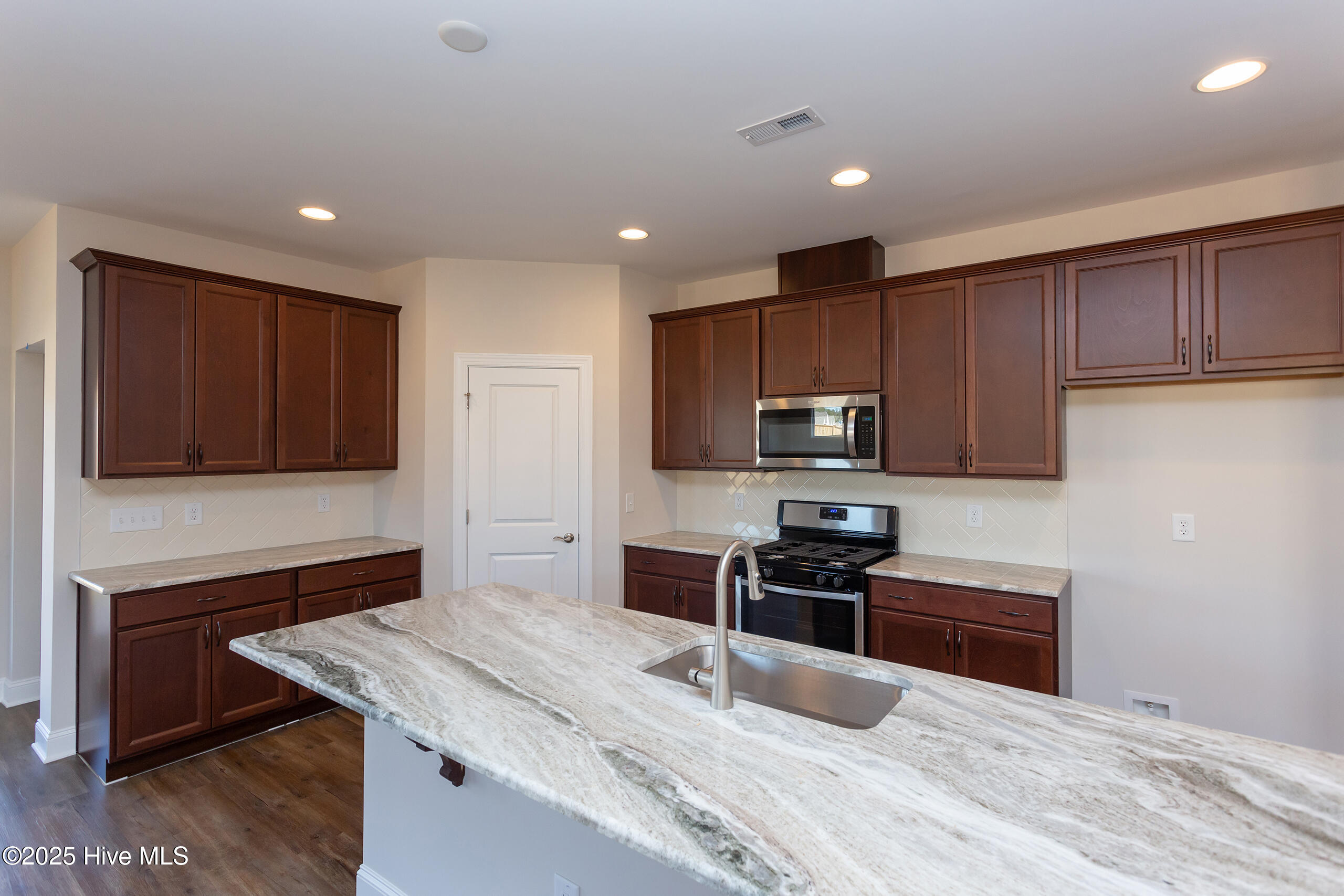 44 Formby Rocky Mount, NC 27804 - Photo 3 of 37 IMG_3138