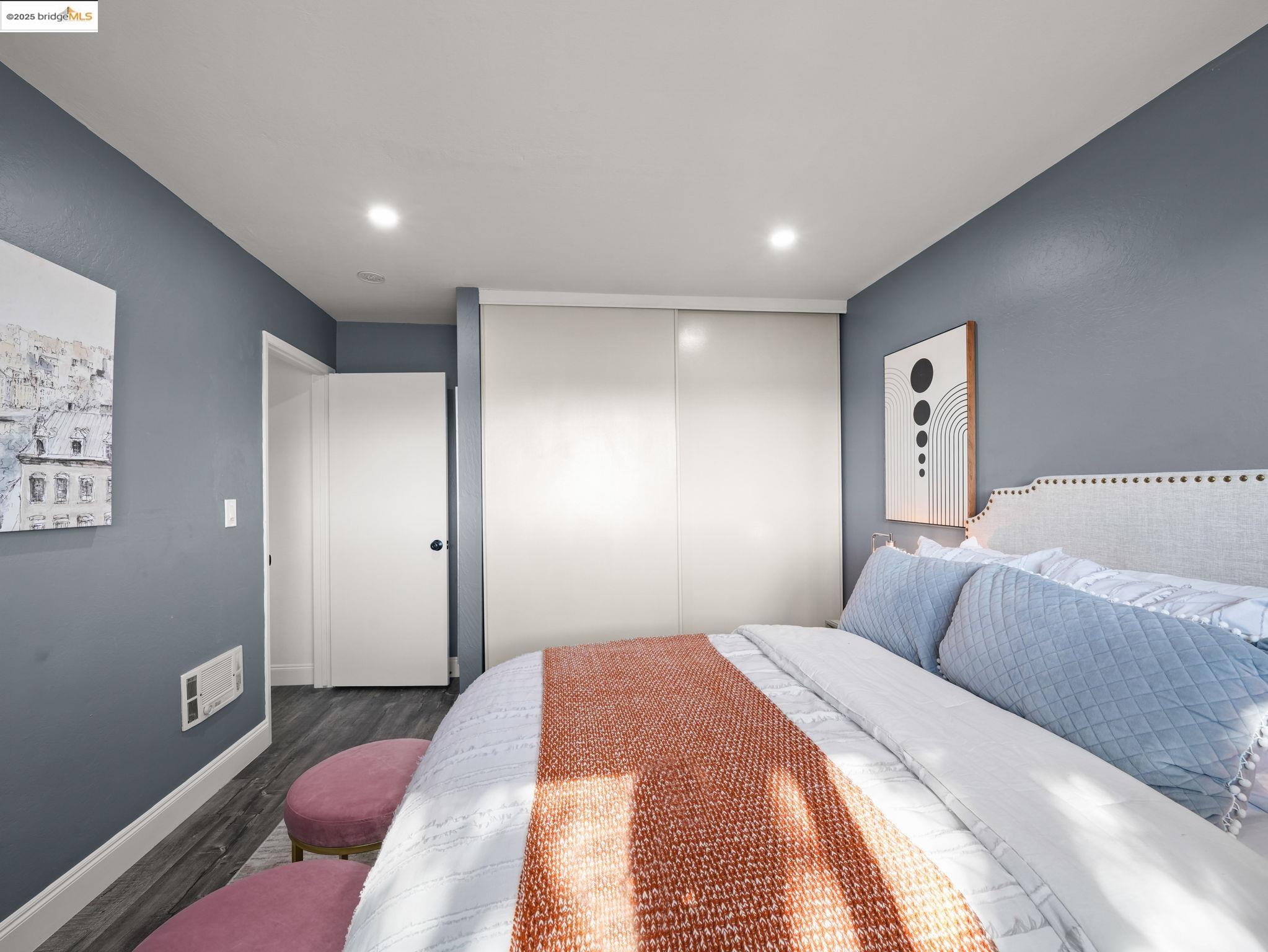 2106 Otis Drive, Unit D Alameda, CA 94501 - Photo 33 of 40