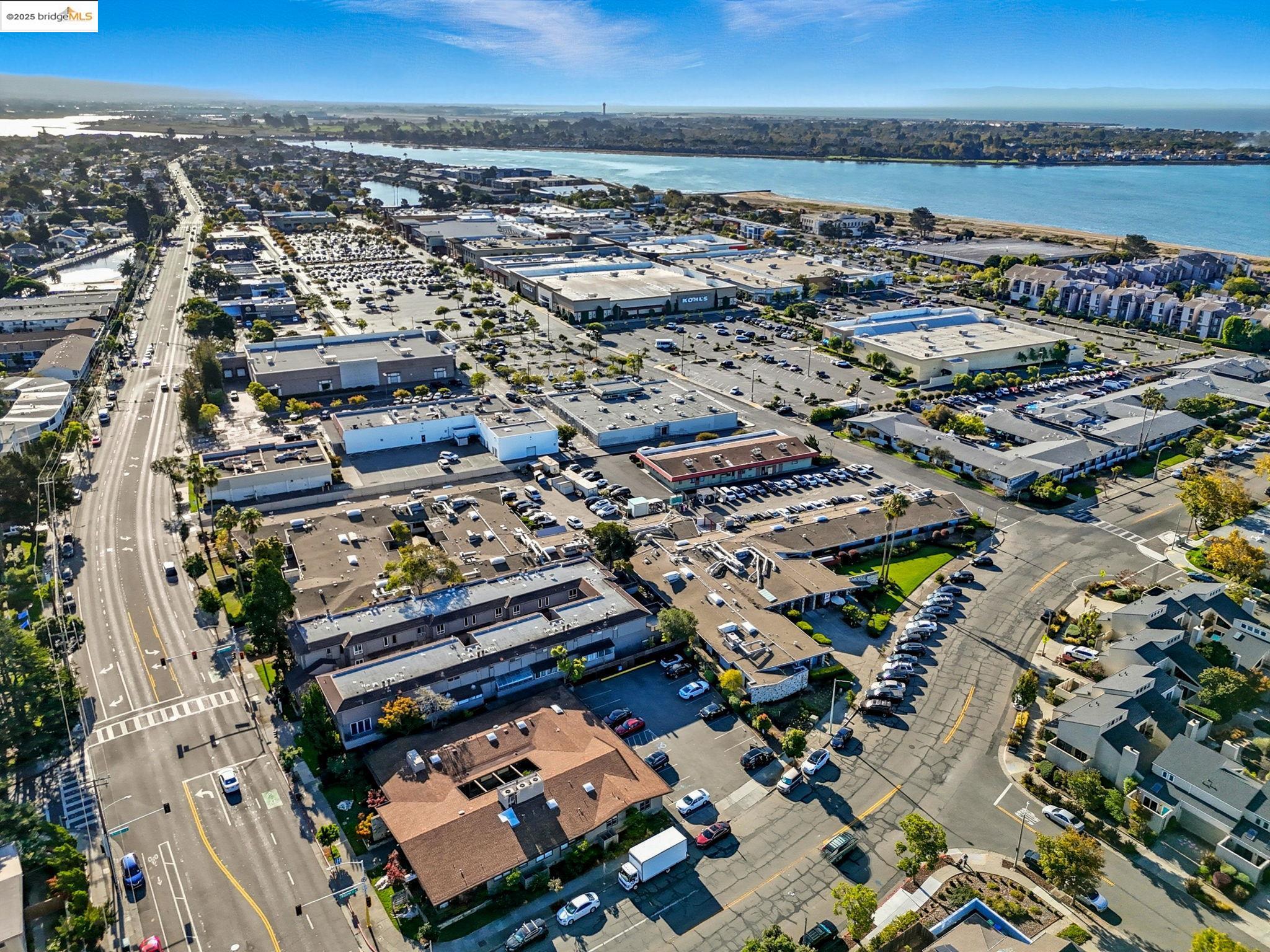 2106 Otis Drive, Unit D Alameda, CA 94501 - Photo 38 of 40