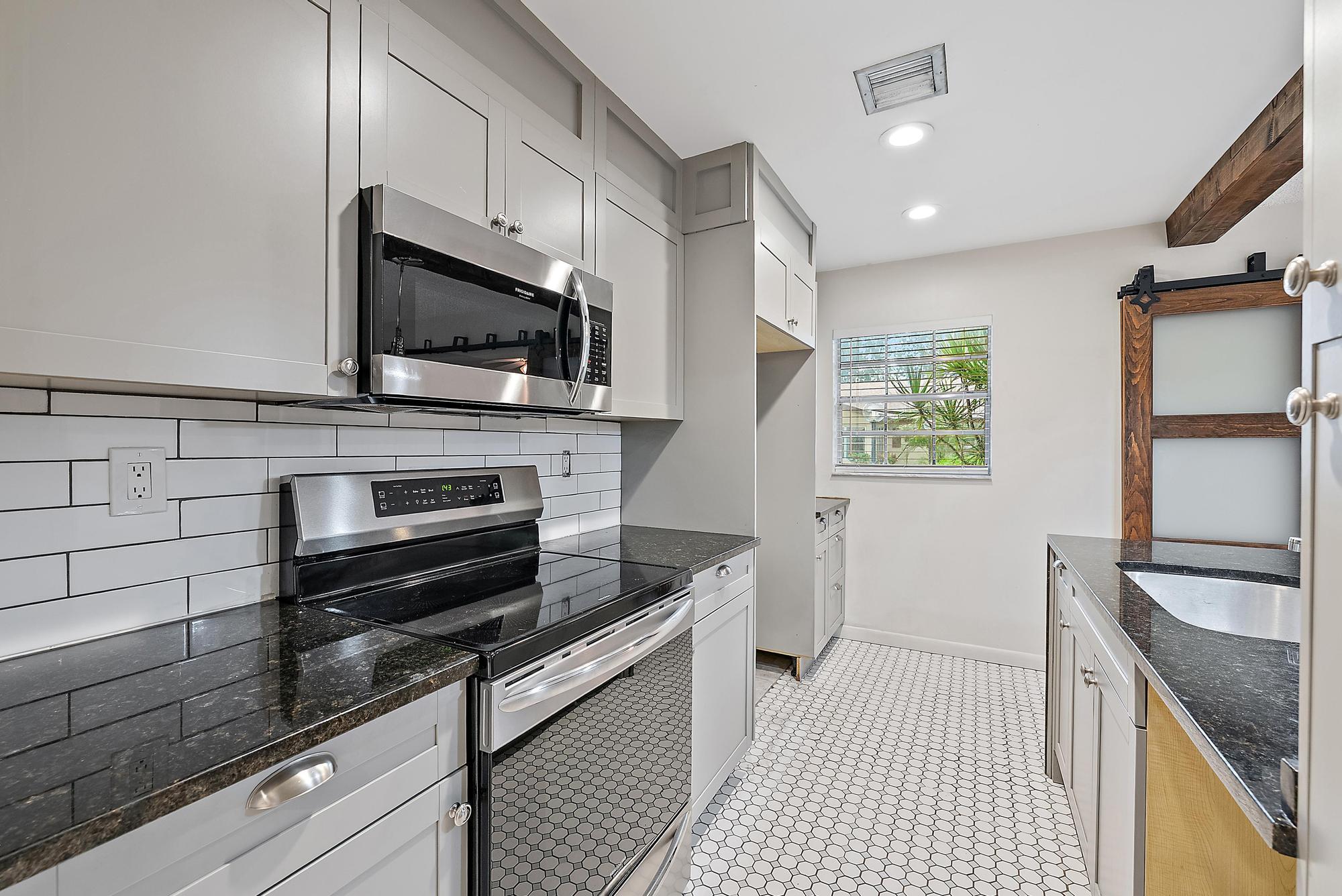 5270 Nesting Way, Unit B Delray Beach, FL 33484 - Photo 17 of 27 5270 Nesting Way B-18