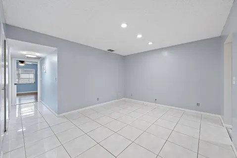 $144,900 | 5270 Nesting Way, Unit B, Delray Beach, FL 33484