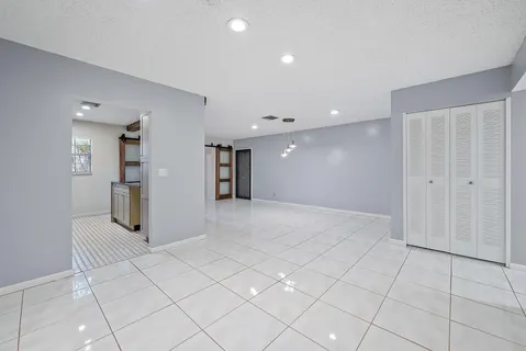 $144,900 | 5270 Nesting Way, Unit B, Delray Beach, FL 33484