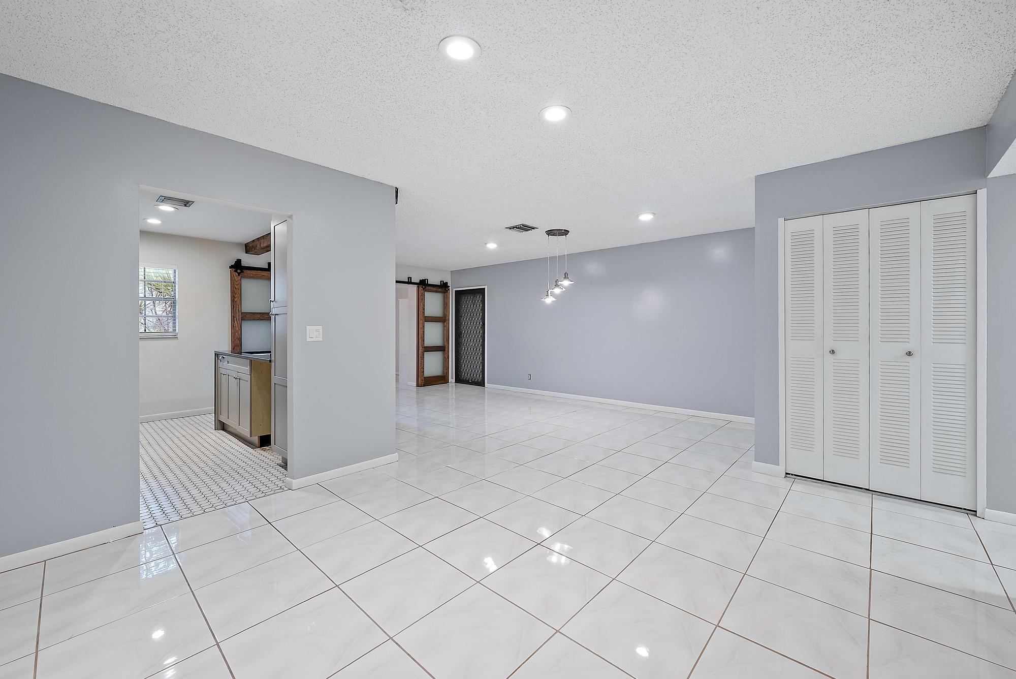 5270 Nesting Way, Unit B Delray Beach, FL 33484 - Photo 19 of 27 5270 Nesting Way B-20