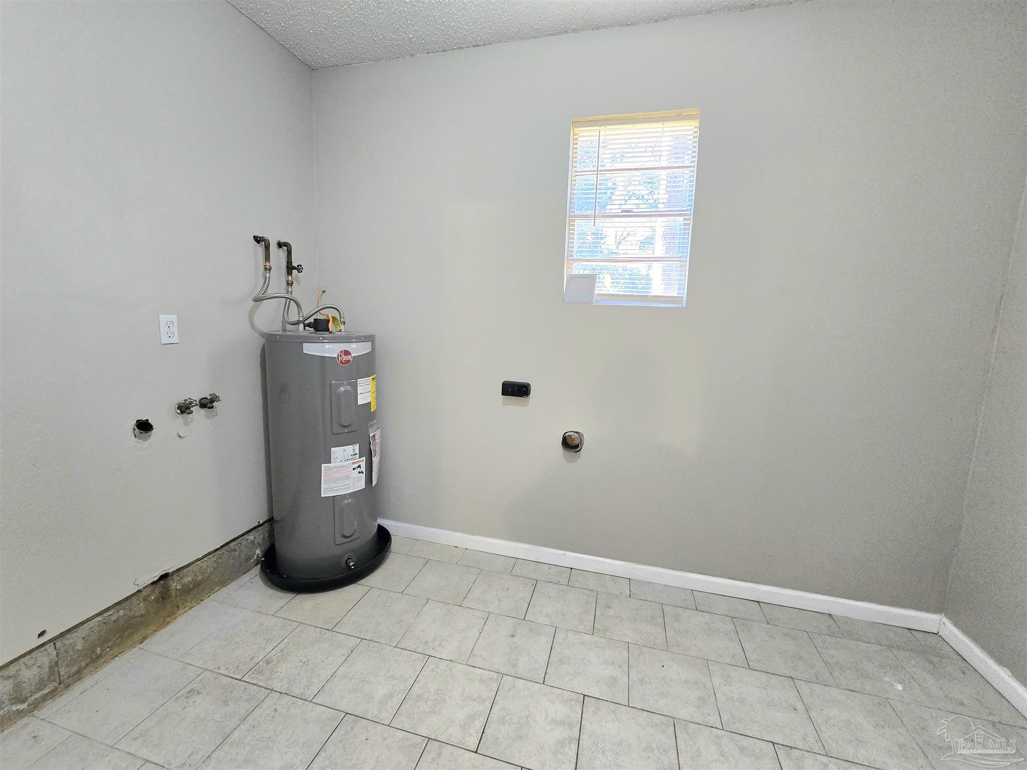 907 Colbert Avenue Pensacola, FL 32507 - Photo 20 of 37