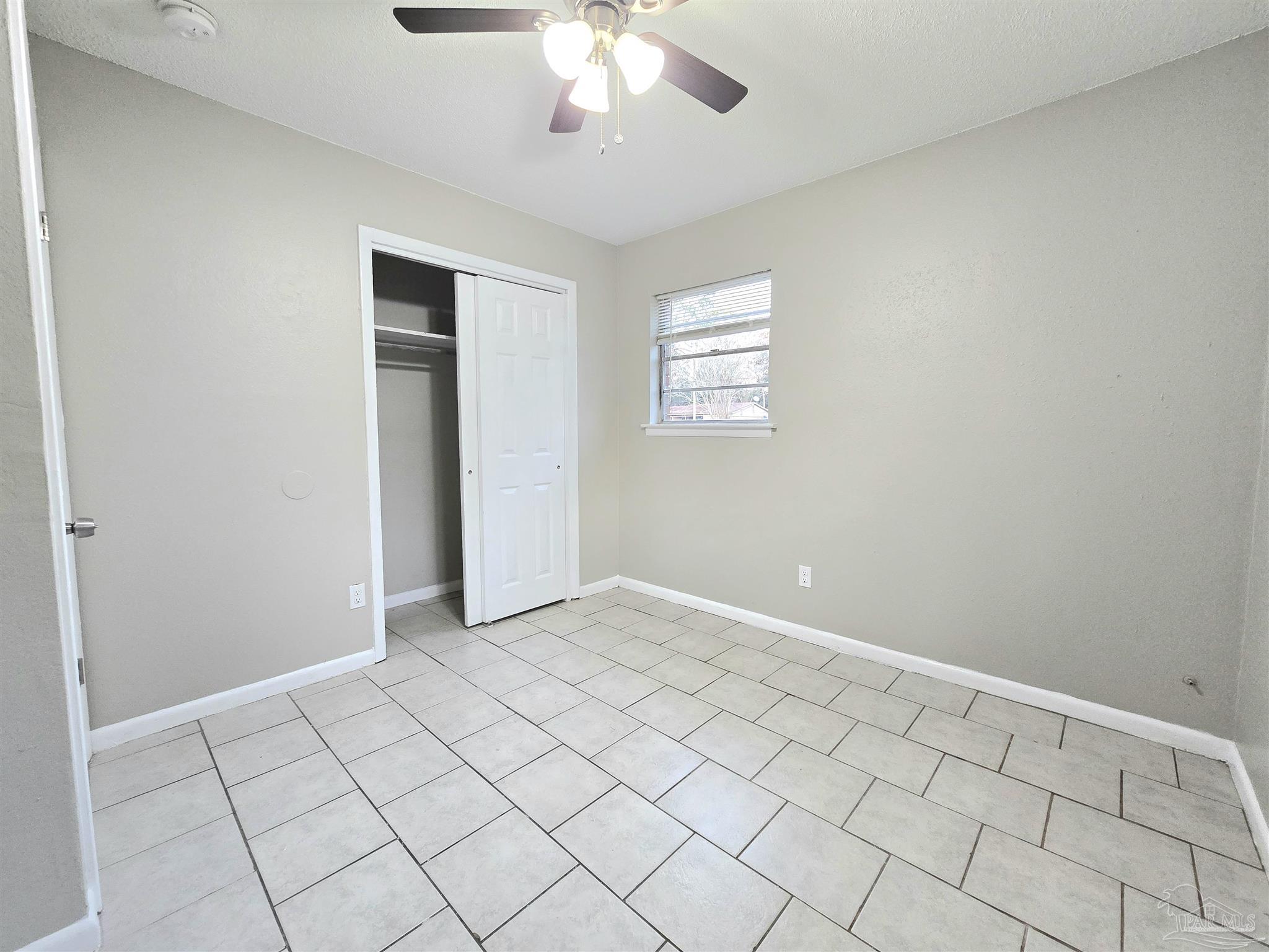 907 Colbert Avenue Pensacola, FL 32507 - Photo 32 of 37