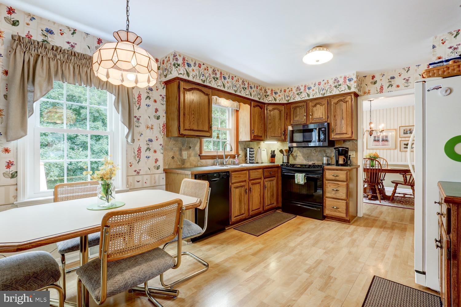 66 Slaymaker Hill Road Kinzers, PA 17535 - Photo 6 of 47 Gallery Image 6