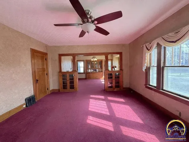 $159,000 | 200 Miami Street, Hiawatha, KS 66434