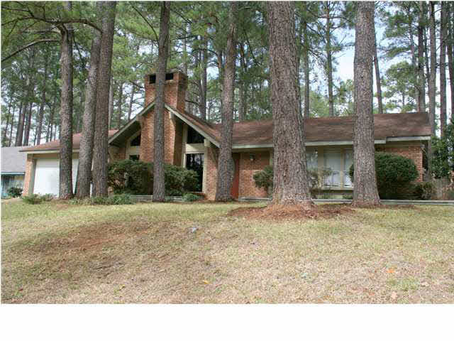 214 Fox Meadows Road Jackson, MS 39212 - Photo 1 of 8 Front View
